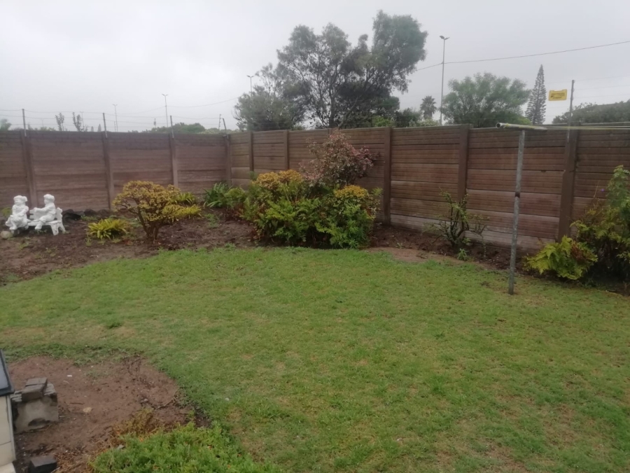 2 Bedroom Property for Sale in Kabega Park Eastern Cape